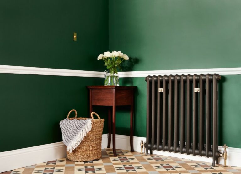 Cast iron radiator custom made by Castrads