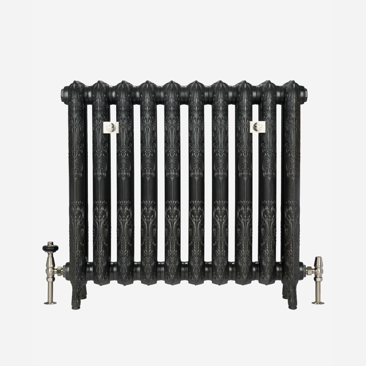 Grzejnik żeliwny Rococo II 760mm w kolorze Black Iron z akcesoriami Satin Nickel